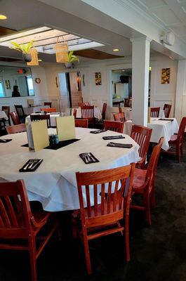 Lucia's On The Lake by null