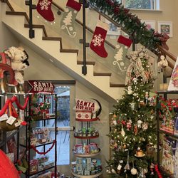 Dogwood Books & Gifts