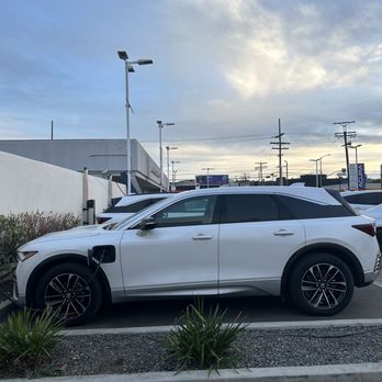 Goldstar Motors - Car Dealers Near Me - Glendale, California Goldstar Motors - Car Dealers Near Me - Glendale, California
