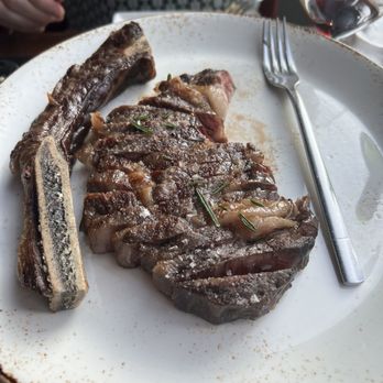 Bazaar Meat by José Andrés - Wagyu steak - Steakhouses Near Me - Chicago, Illinois