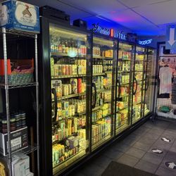 Lucky Louie's Beer & Wieners - Craft heaven!