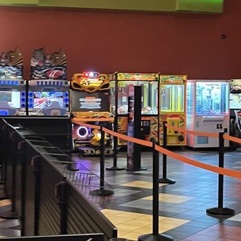 Regal Westchester Commons - Cinema Near Me - Midlothian, Virginia Regal Westchester Commons - Cinema Near Me - Midlothian, Virginia
