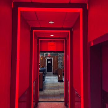 Skylark Diner - Interior hallway is pretty dope! - Diners Near Me - Edison, New Jersey