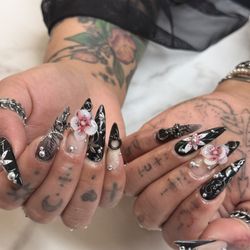 Gemiés Nails
