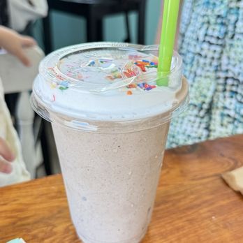 Bunkhouse Coffee Bar - Oreo Blast Mylkshake $8 Banana, Vanilla Soy Mylk,Topped With Sprinkles And Whip Cream - Coffee & Tea Near Me - Jensen Beach, Florida