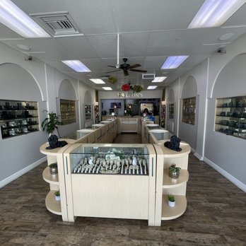 Leon's Jewelry - Jewelry Near Me - Coachella, California Leon's Jewelry - Jewelry Near Me - Coachella, California