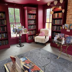Book Hounds