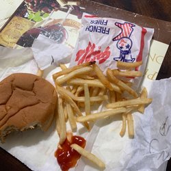 Griff's Hamburgers - Crappy burger