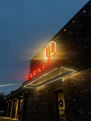 L & L Market by null