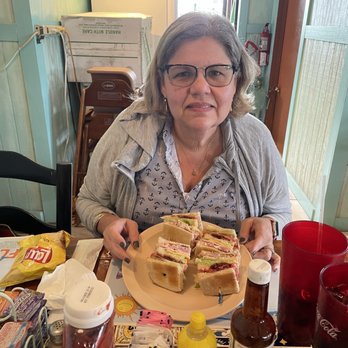 Mama D's On The Go - Ruben sand which - Breakfast & Brunch Near Me - Lake Wales, Florida Mama D's On The Go - Ruben sand which - Breakfast & Brunch Near Me - Lake Wales, Florida
