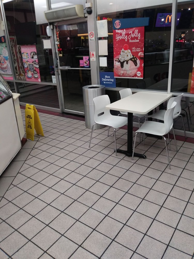 BASKINROBBINS 56 Photos & 70 Reviews 1699 Artesia Blvd, Gardena