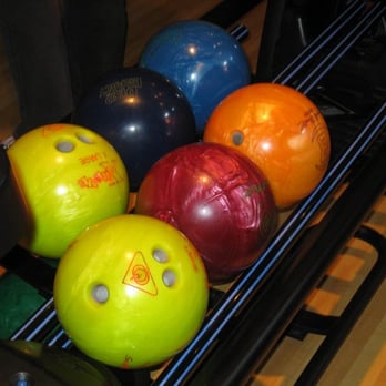 Brooklyn Bowl - Bowling Near Me - Brooklyn, New York Brooklyn Bowl - Bowling Near Me - Brooklyn, New York