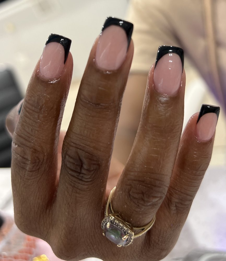 NAIL ENVY & SPA Updated July 2024 195 Photos & 21 Reviews 1189 E