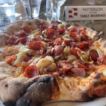 Patterson Cellars - 9/21/26 FYI. Pizza from Vivi next door - Wineries Near Me - Woodinville, Washington