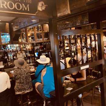 Cheers - American Near Me - Boston, Massachusetts Cheers - American Near Me - Boston, Massachusetts