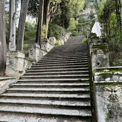 Villa d'Este - Water spewing heads fountain staircase