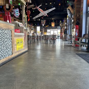 Lost Pizza - Cool vibes and decor - Pizza Near Me - Ocean Springs, Mississippi
