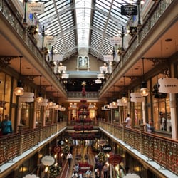 Men's Biz Strand Arcade - Beautiful location in the Strand Arcade