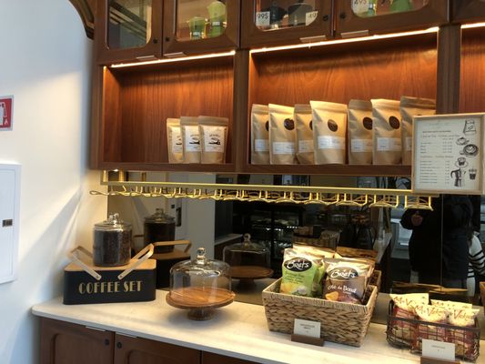 COMMODORE restaurant Montréal by null