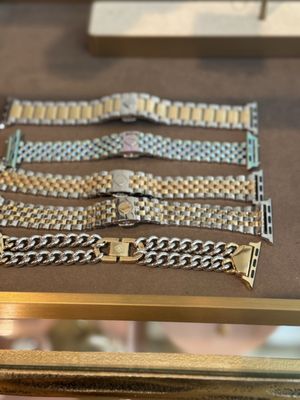 Kendra Scott Flagship by null