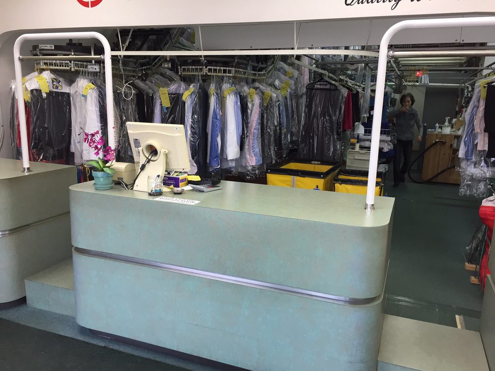 DUTCH CLEANERS Updated September 2024 286 W Loop Rd, Wheaton