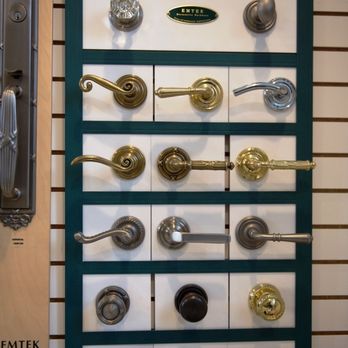 Breault Serrurier - Keys & Locksmiths Near Me - Saint-Hubert, Quebec