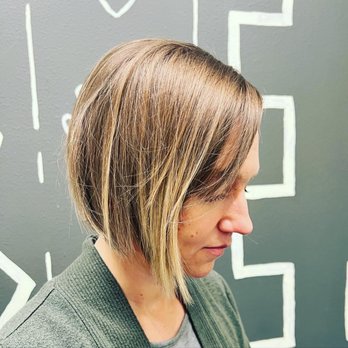 LVL 10 Salon - Angled bob with undercut - Hair Salons Near Me - Shenandoah, Texas LVL 10 Salon - Angled bob with undercut - Hair Salons Near Me - Shenandoah, Texas