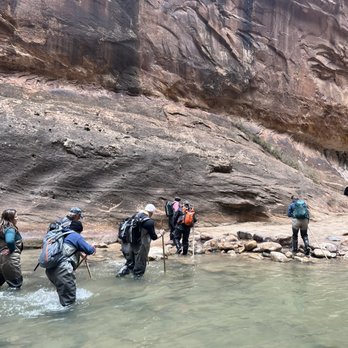 Zion Guru - Narrow hike - Bike Rentals Near Me - Springdale, Utah Zion Guru - Narrow hike - Bike Rentals Near Me - Springdale, Utah