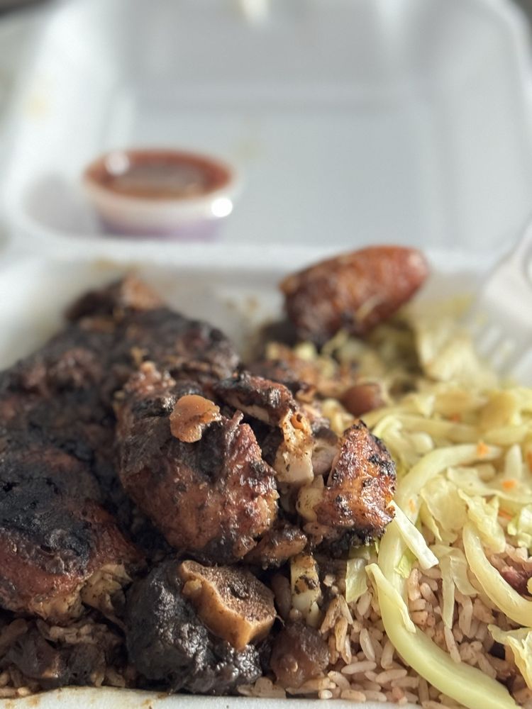 Food from Gud Vybz Jamaican Grill