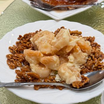 Ming Yuan Restaurant - Honey Walnut Shrimp - Dim Sum Near Me - Daly City, California Ming Yuan Restaurant - Honey Walnut Shrimp - Dim Sum Near Me - Daly City, California