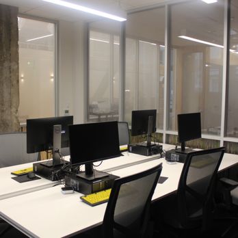 Center for Elders' Independence - A computer lab with large print keyboards help seniors stay connected. - Home Health Care Near Me - Oakland, California
