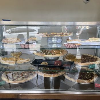 Cuts & Slices - Pizza Near Me - St Albans, New York
