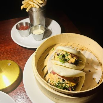 Cebu Bar & Bistro - Breakfast & Brunch Near Me - Brooklyn, New York