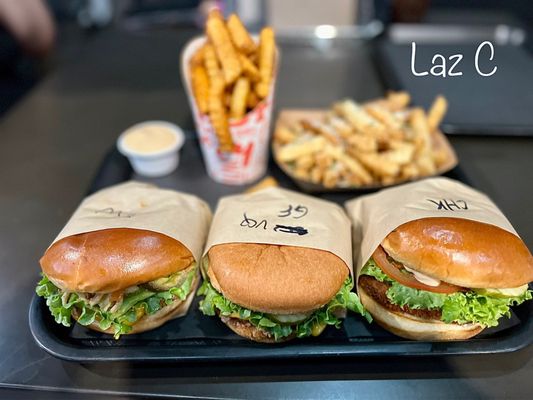 UNiQ Burger by null