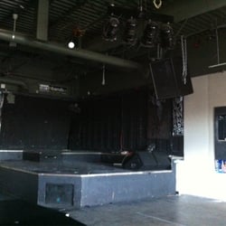 Rendezvous Pub - Great live music and performance venue!