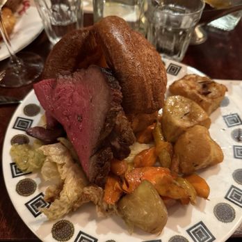 Blacklock - Beef Sunday Roast - British Near Me - London, XGL