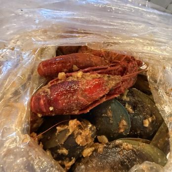 The Boiling Crab - Mussels, crawfish and sausage link w/ the whole sha bang- medium. - Seafood Near Me - Sacramento, California