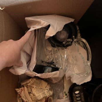 Rigos Delivery Moving & Storage - More damaged items - Movers Near Me - Palmdale, California Rigos Delivery Moving & Storage - More damaged items - Movers Near Me - Palmdale, California