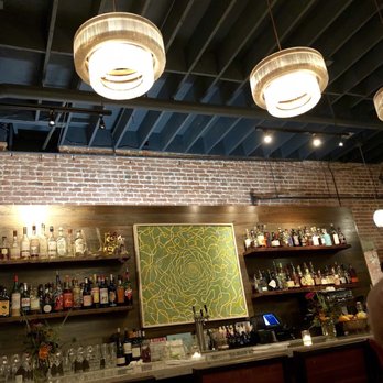 Fete - Ambiance is wonderful - New American Near Me - Honolulu, Hawaii