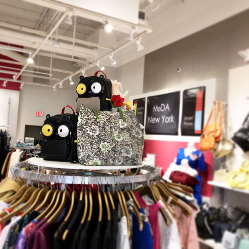 MODA NEW YORK QUAKER BRIDGE MALL 33 Photos Women's Clothing 150 Quakerbridge Rd, Lawrence