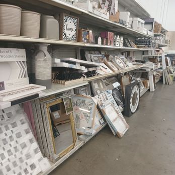 Bargain Hunt - Discount Store Near Me - Birmingham, Alabama