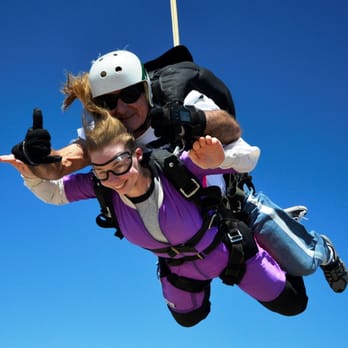 Bay Area Skydiving - Amy celebrates her 22nd birthday in style. - Skydiving Near Me - Byron, California