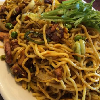Himalayan Flavors - Chicken Chow Mein - Indian Near Me - Berkeley, California