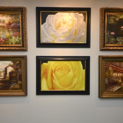 Art Distributors
