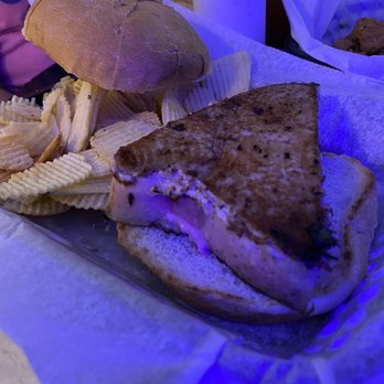Bears Den - Yellowfin tuna sandwich mmmm - Bars Near Me - Ottawa, Illinois