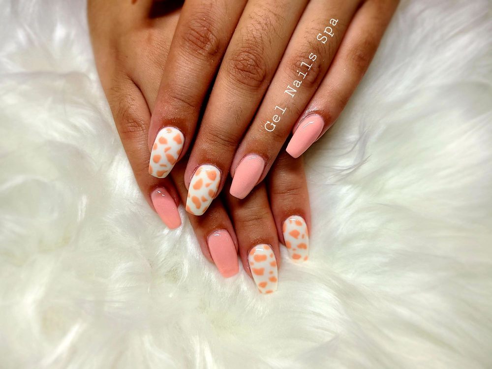 Gel Nails Spa