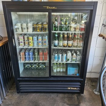 Makenu Chocolate - Chocolatiers & Shops Near Me - Atlantic Beach, Florida