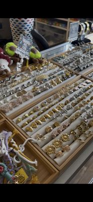 Avalon Exchange by null