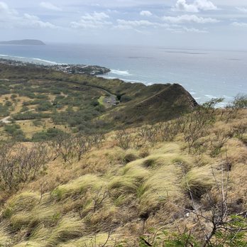 Diamond Head State Monument - Parks Near Me - Honolulu, Hawaii