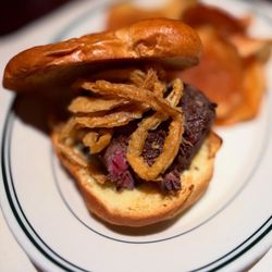 Joe's Seafood, Prime Steak & Stone Crab - Beef Tenderloin Slider